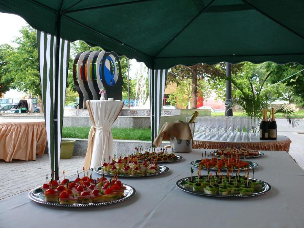 City Hotel Stara Zagora Luaran gambar
