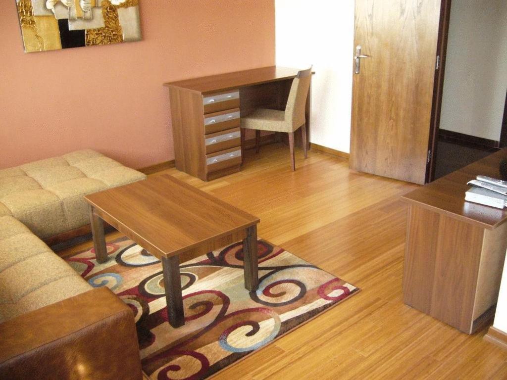 City Hotel Stara Zagora Bilik gambar